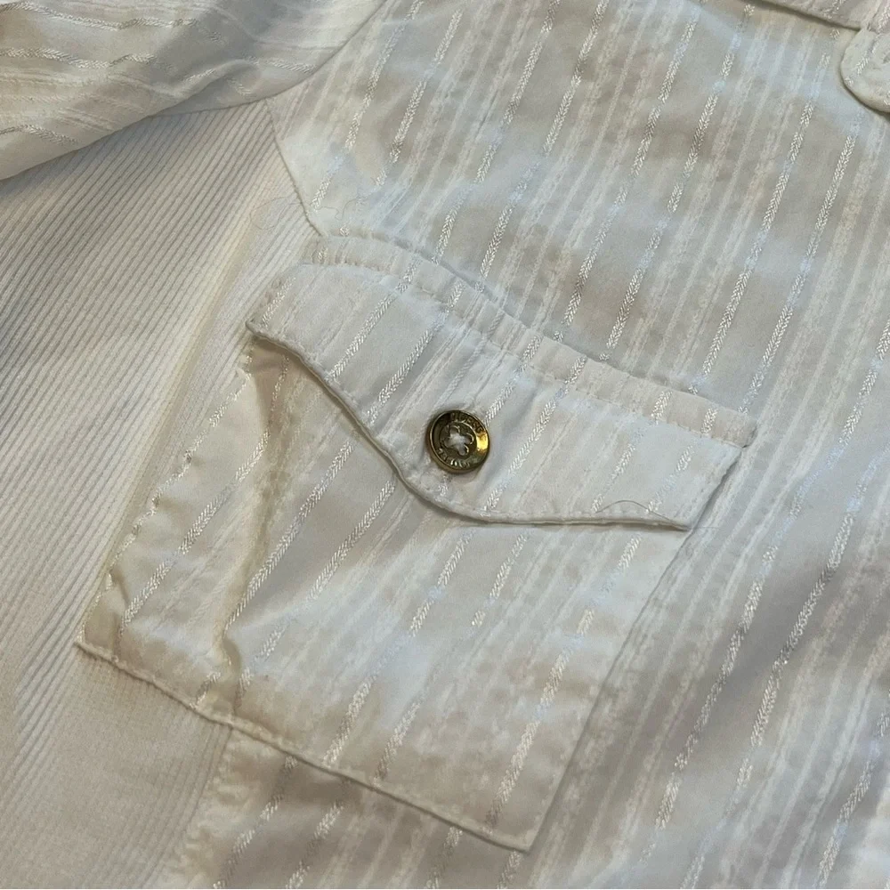 Guess White Short Sleeve Button Down Shirt - Picture 6 of 12